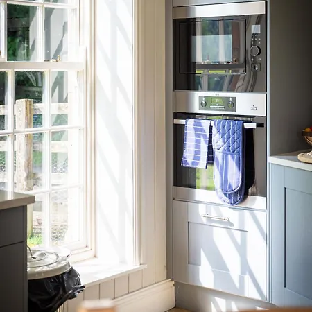 Deer House At Underley Estate *